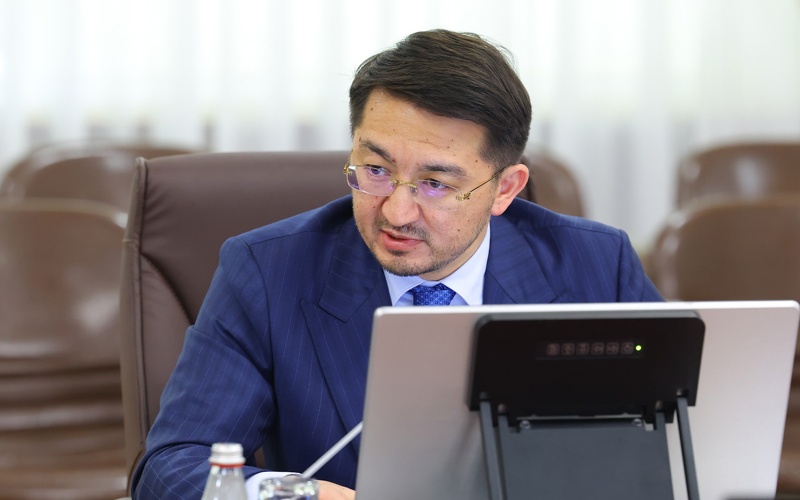 Заместитель Премьер-министра&nbsp;&mdash; министр искусственного интеллекта и&nbsp;цифрового развития Жаслан Мадиев