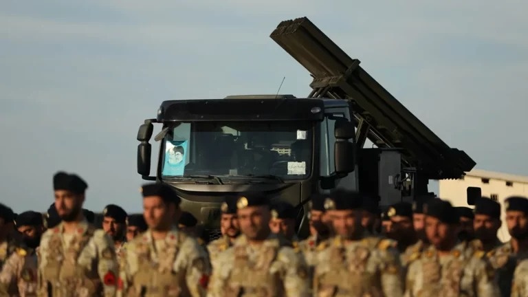 Иранские войска 