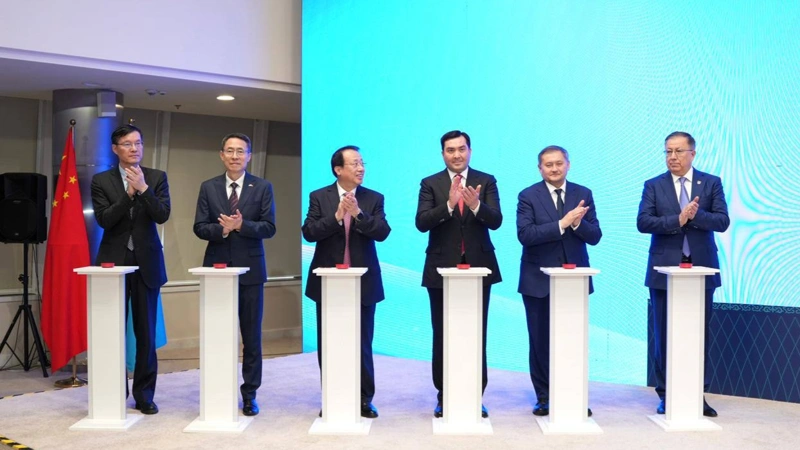 Qazaqstan men Qytaı birlesken Sýtegi tehnologııalary ortalyǵyn iske qosty