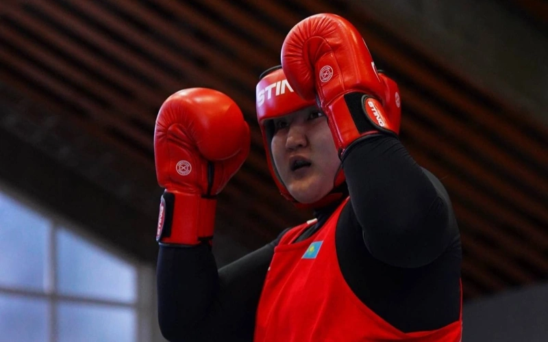Еще одна казахстанская боксерша завоевала золото чемпионата Азии 