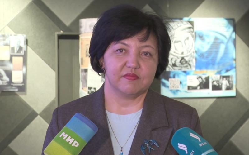 От Гагарина до KazSat: в Астане открылась выставка о космосе От Гагарина до KazSat: в Астане открылась выставка о космосе