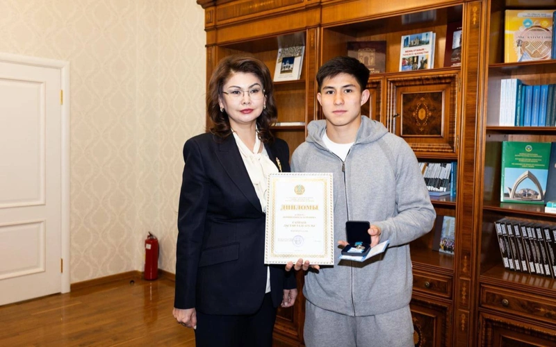 Aida Balayeva, Dastan Satpaev