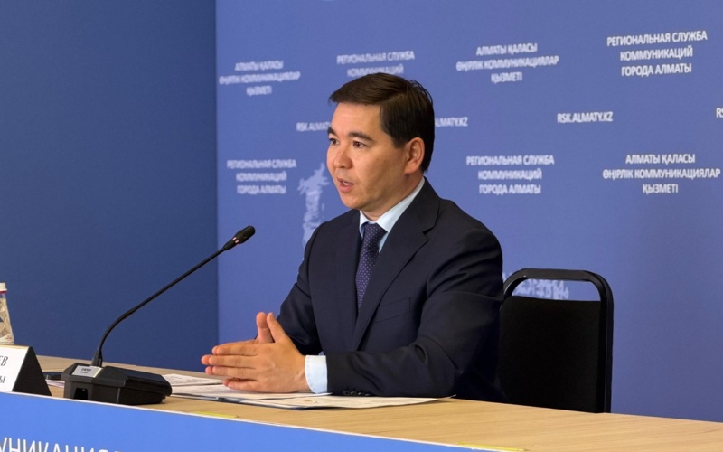 аким Ауэзовского района Абзал Егембердиев аким Ауэзовского района Абзал Егембердиев