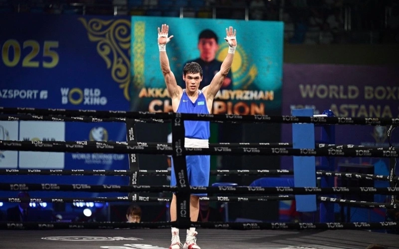 Sabyrzhan grads second gold for Kazakhstan at Asian Boxing Championships