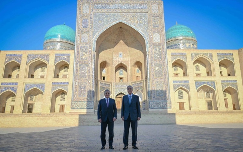 Presidents of Kazakhstan and Uzbekistan visit historic landmarks in Bukhara Presidents of Kazakhstan and Uzbekistan visit historic landmarks in Bukhara
