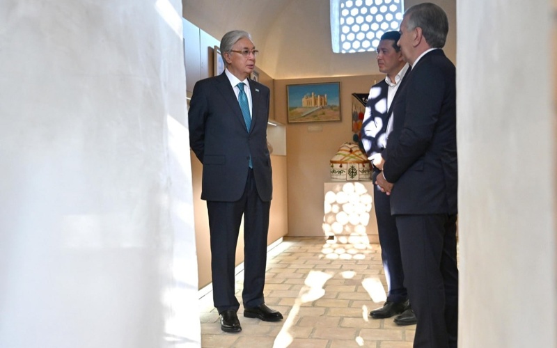 Presidents of Kazakhstan and Uzbekistan visit historic landmarks in Bukhara Presidents of Kazakhstan and Uzbekistan visit historic landmarks in Bukhara