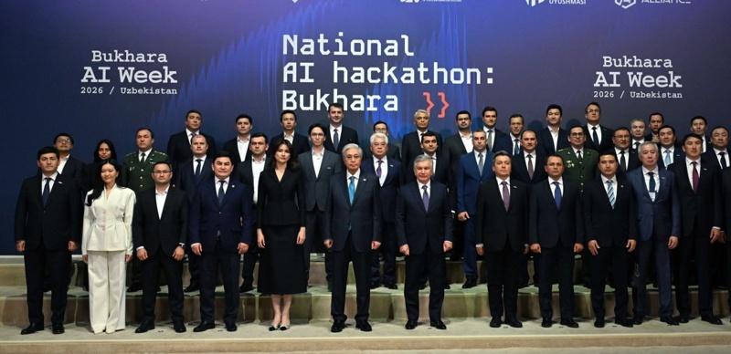 Қазақстан мен Өзбекстан президенттері жасанды интеллект хакатонына барды
