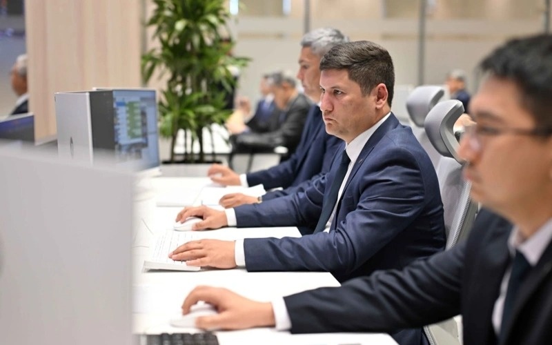 Presidents of Kazakhstan and Uzbekistan visit Situation Center in Bukhara