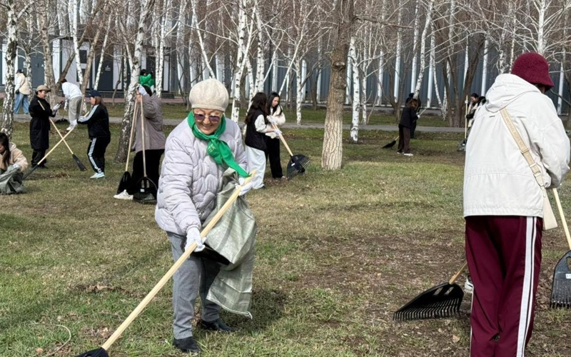 Астанадан 100 тонна қоқыс шығарылды Астанадан 100 тонна қоқыс шығарылды