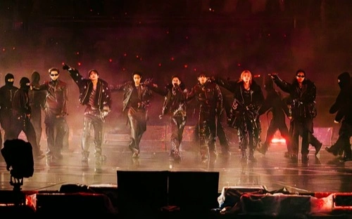 Purple wave returns as BTS embarks on massive world tour