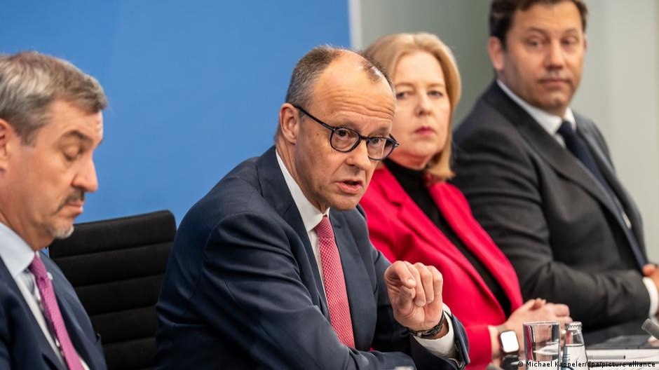 Германияда жанармай салығы уақытша төмендетіледі