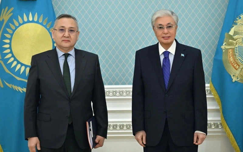 President Tokayev outlines CSTO development proposals in talks with Secretary General