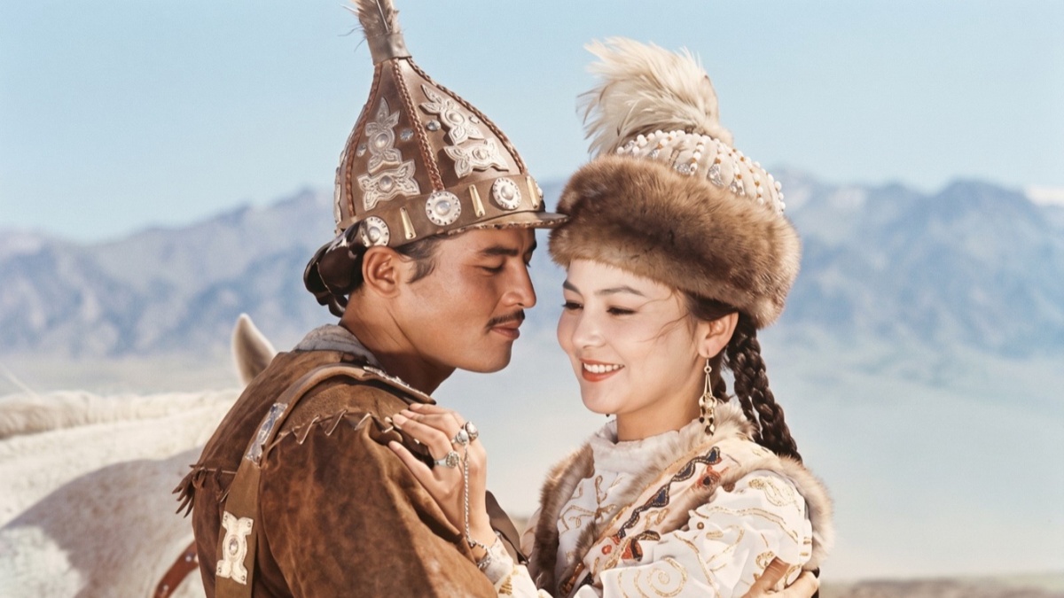 «Қыз Жібек» фильміндегі камзолдардың бірі музей қорында сақтаулы — министрлік