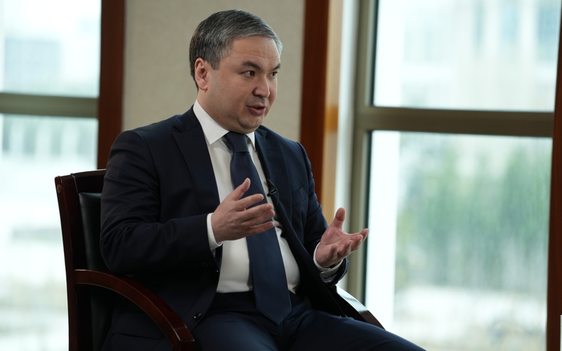  Ersaıyn Naǵaspaev 