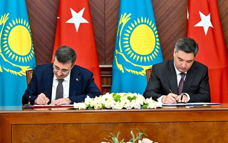 Investorlarǵa qoldaý kórsetetin Kazakhstan Investment House ashylady 