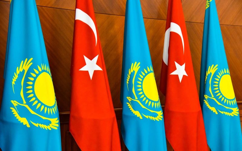 Qazaqstan - Túrkııa