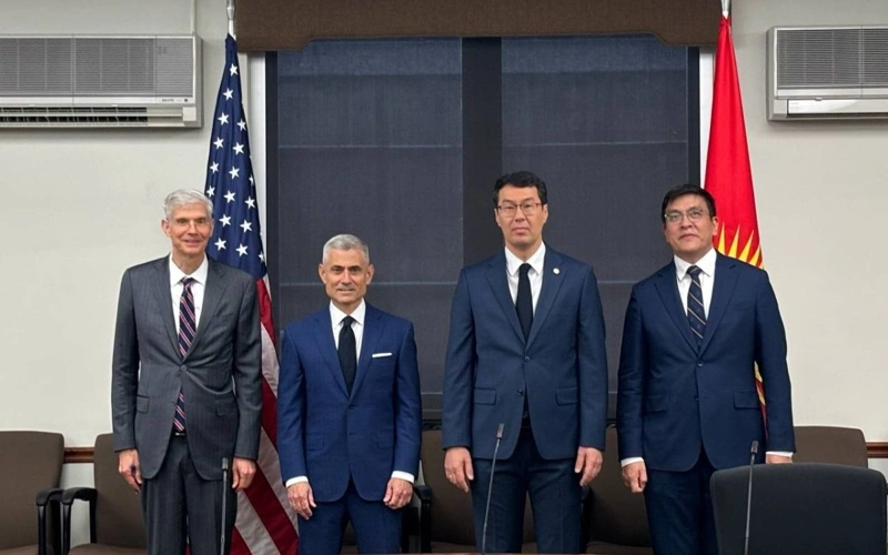 Kyrgyzstan, U.S. hold key talks to expand strategic relations