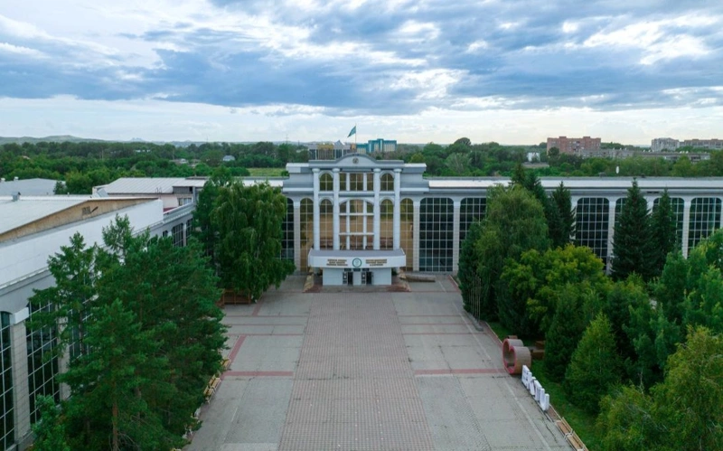D.Serikbaev atyndaǵy Shyǵys Qazaqstan tehnıkalyq ýnıversıteti 