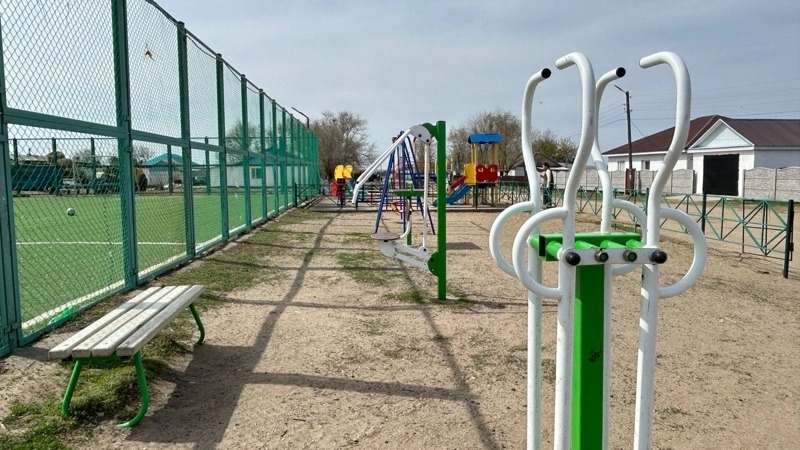 Спортивная площадка поселка 