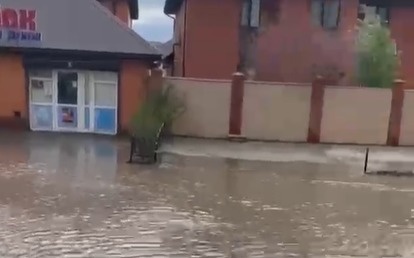 Атырауда бір түнде айлық нормада көп жаңбыр жауған