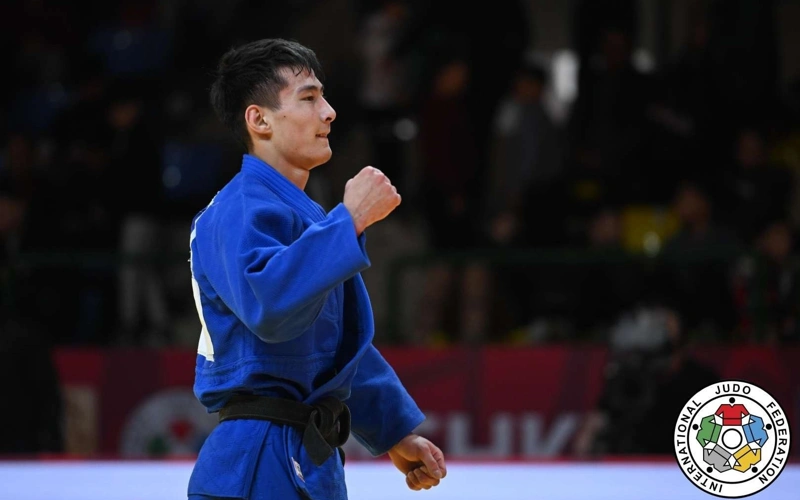 Kazakhstani judokas to fight for bronze at Asian Championships