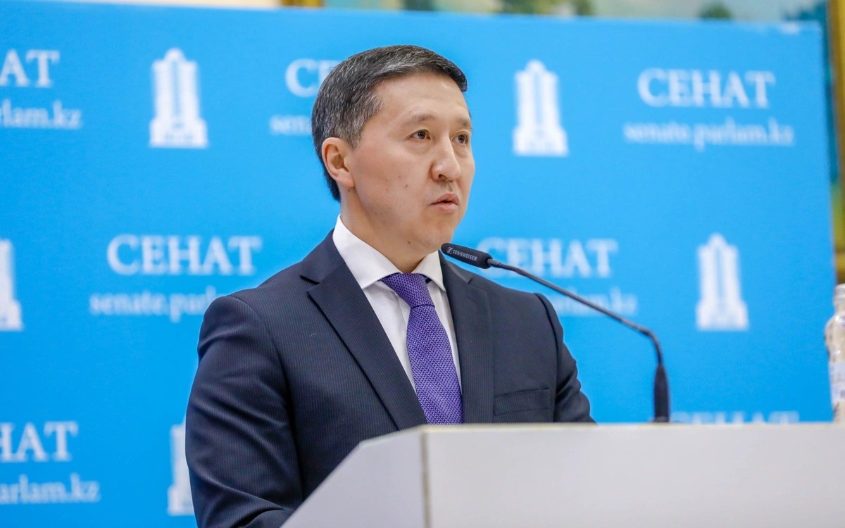 Kazakhstan suspends several joint projects with Iran