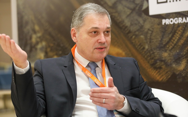 Артур Поляков