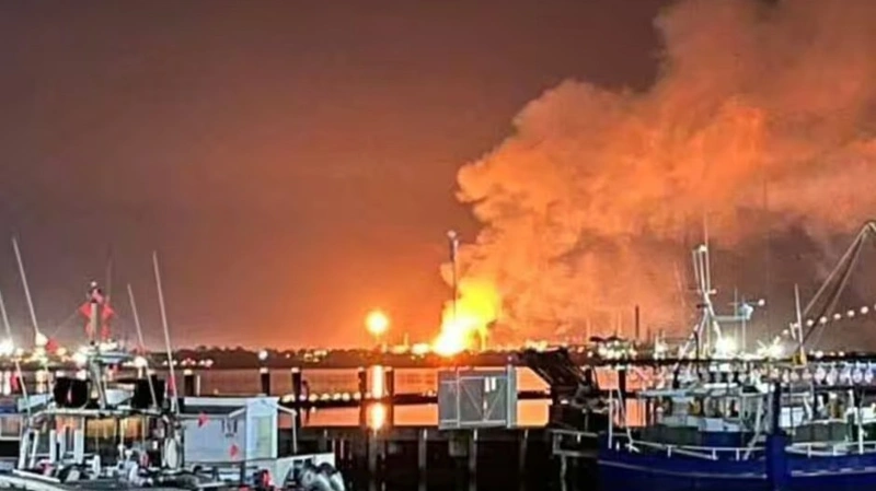 Fire breaks out at major Australian refinery, raising fuel supply concerns