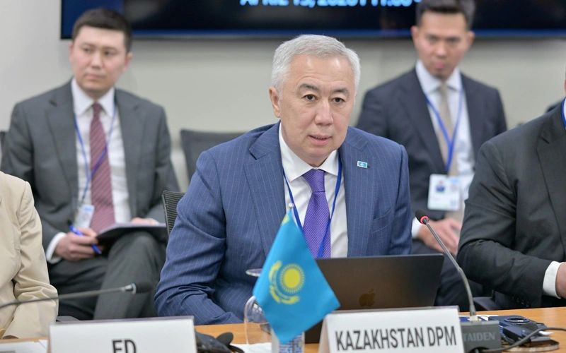 Kazakhstan presents its proactive economic growth strategy at meeting in Washington, D.C.