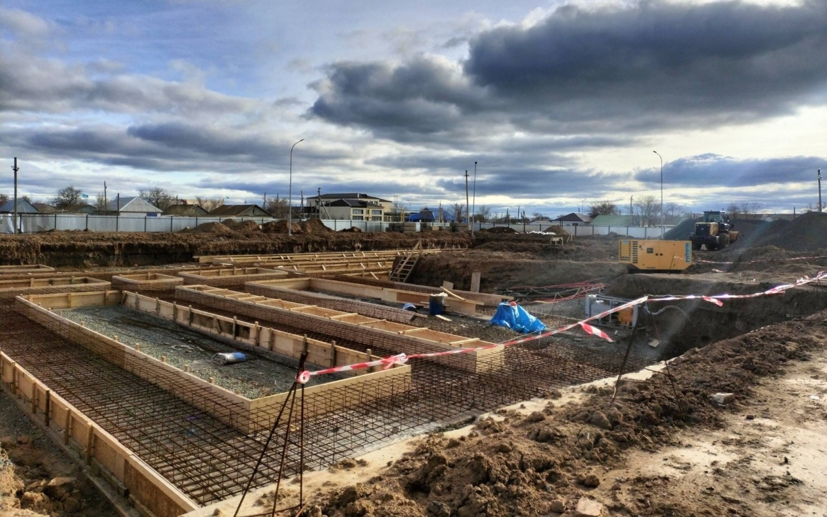 БҚО-да салынып жатқан аурухана құрылысы неліктен тоқырады