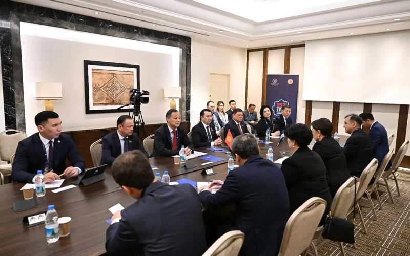 Trade turnover between Kyrgyzstan and Uzbekistan reaches $1 billion