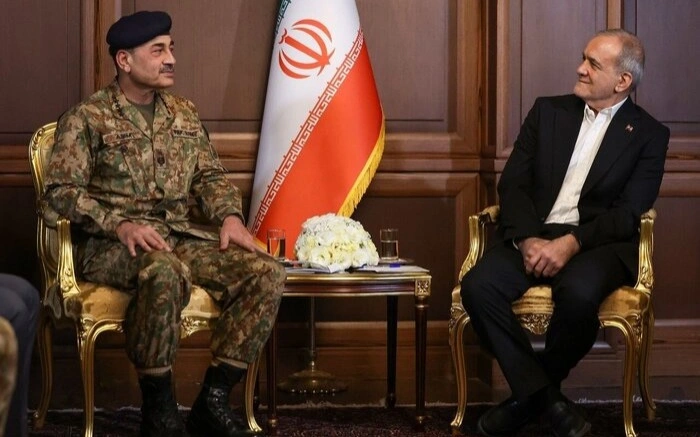 Iran’s president, Pakistan, Iran, Pezeshkian