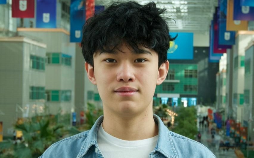 Kazakh high school student scores perfect 1600 on SAT