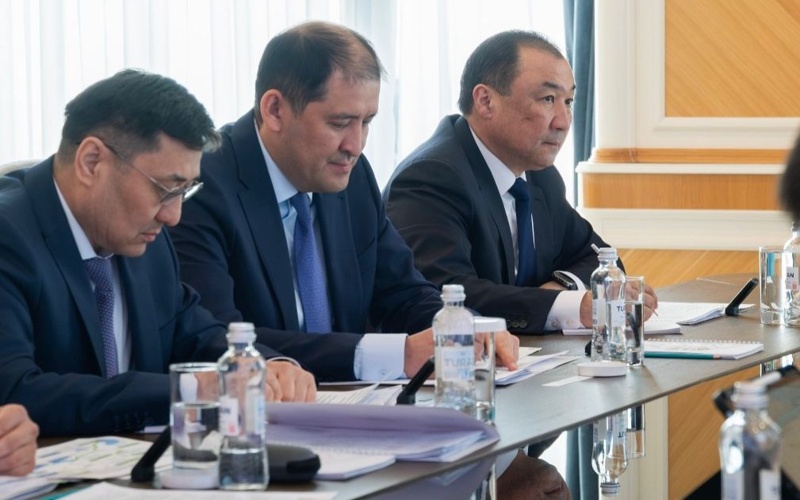 &laquo;Самрук-Қазына&raquo; поставил КТЖ конкретные сроки по ключевым инфраструктурным проектам