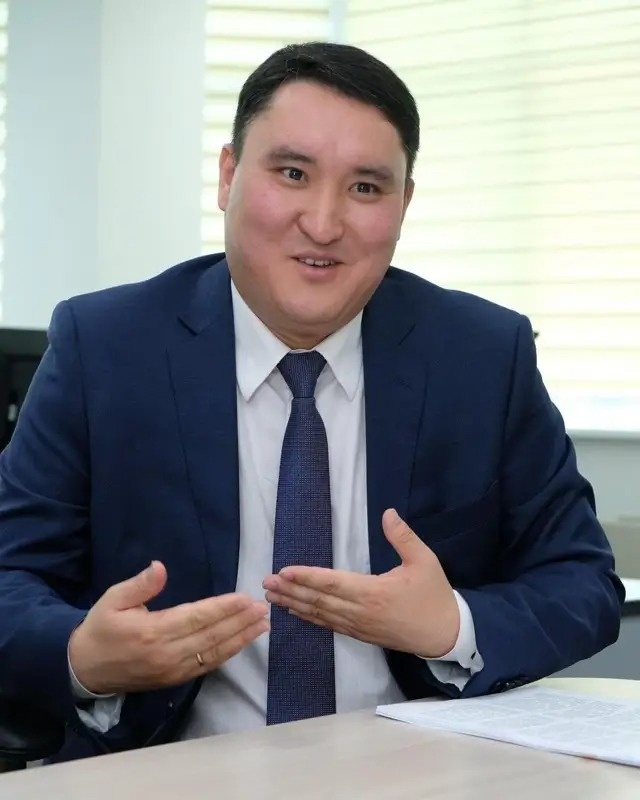 Айбар Олжаев