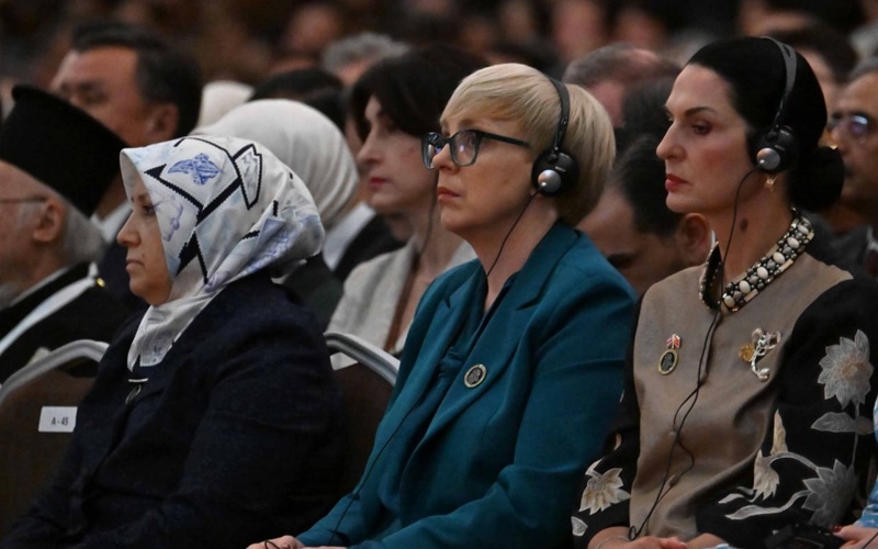 托卡耶夫出席安塔利亚外交论坛开幕式