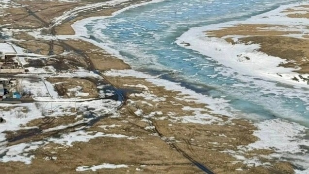 Road closed in N Kazakhstan after Esil River overflow