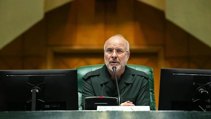  Iran parlamentiniń tóraǵasy Muhammad Bager Ǵalıbaf 