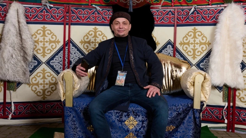 Германиядағы ең ауқымды Наурызды ұйымдастырған Сұлтан  Толық нұсқасына гиперсілтеме беруді ұмытпаңыз: https://turkystan.kz/article/278763-germaniiadagy-en-auqymdy-nauryzdy-uiymdastyrgan-sultan