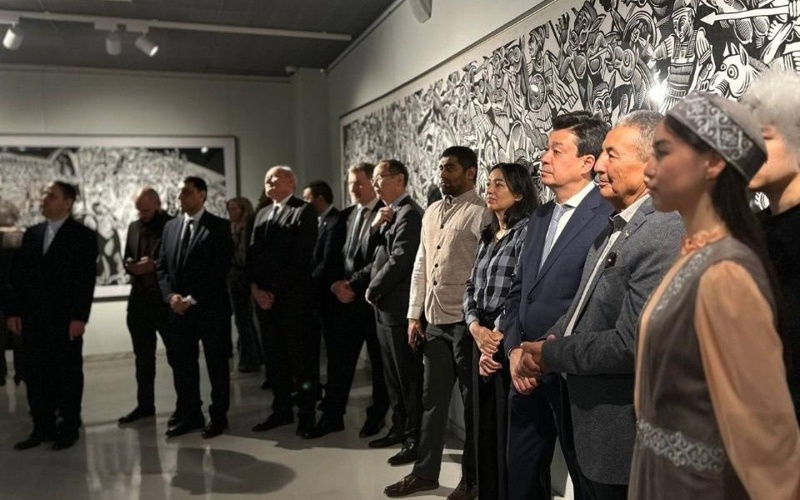 Қазанда қазақстандық суретшінің көрмесі ашылды