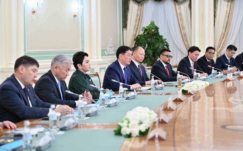 托卡耶夫与蒙古国总统举行大范围会谈 聚焦战略伙伴关系深化