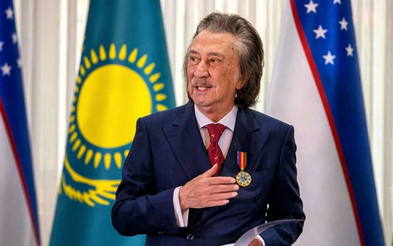 Фаррух Закиров
