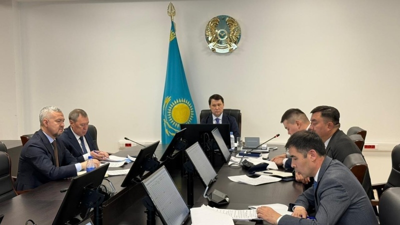 АӨК-де мемлекеттік бақылау күшейтіліп, шегірткеге қарсы күрес цифрландырылмақ