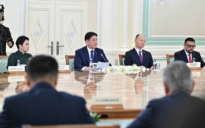 托卡耶夫与蒙古国总统举行大范围会谈 聚焦战略伙伴关系深化