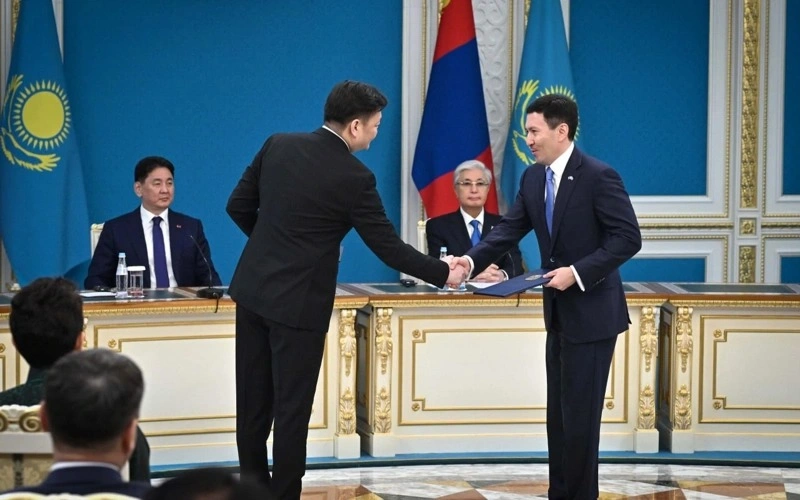 Kazakhstan, Mongolia deepen cooperation with new agreements 