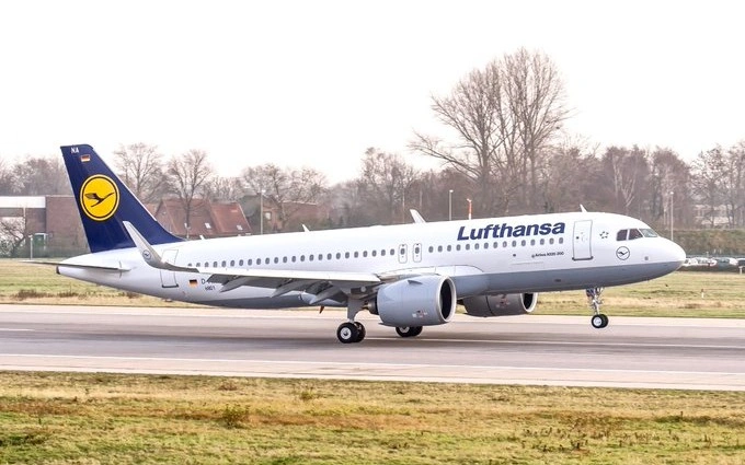 Lufthansa отменяет 20 тысяч рейсов на фоне роста цен на авиатопливо