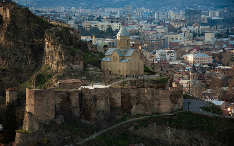 Georgia earns $830 million from tourism in Q12025