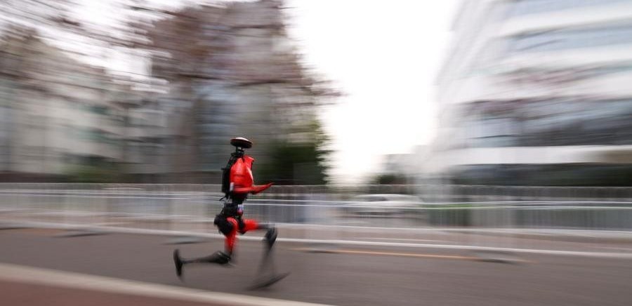 Қытайда гуманоид роботтардың жаппай коммерцияландыру дәуірі басталмақ