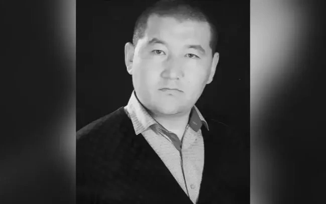 Қазақстан Жазушылар одағының мүшесі Серікбай Әбілмәжін