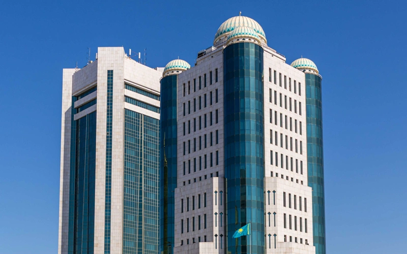 Парламент, Сенат 